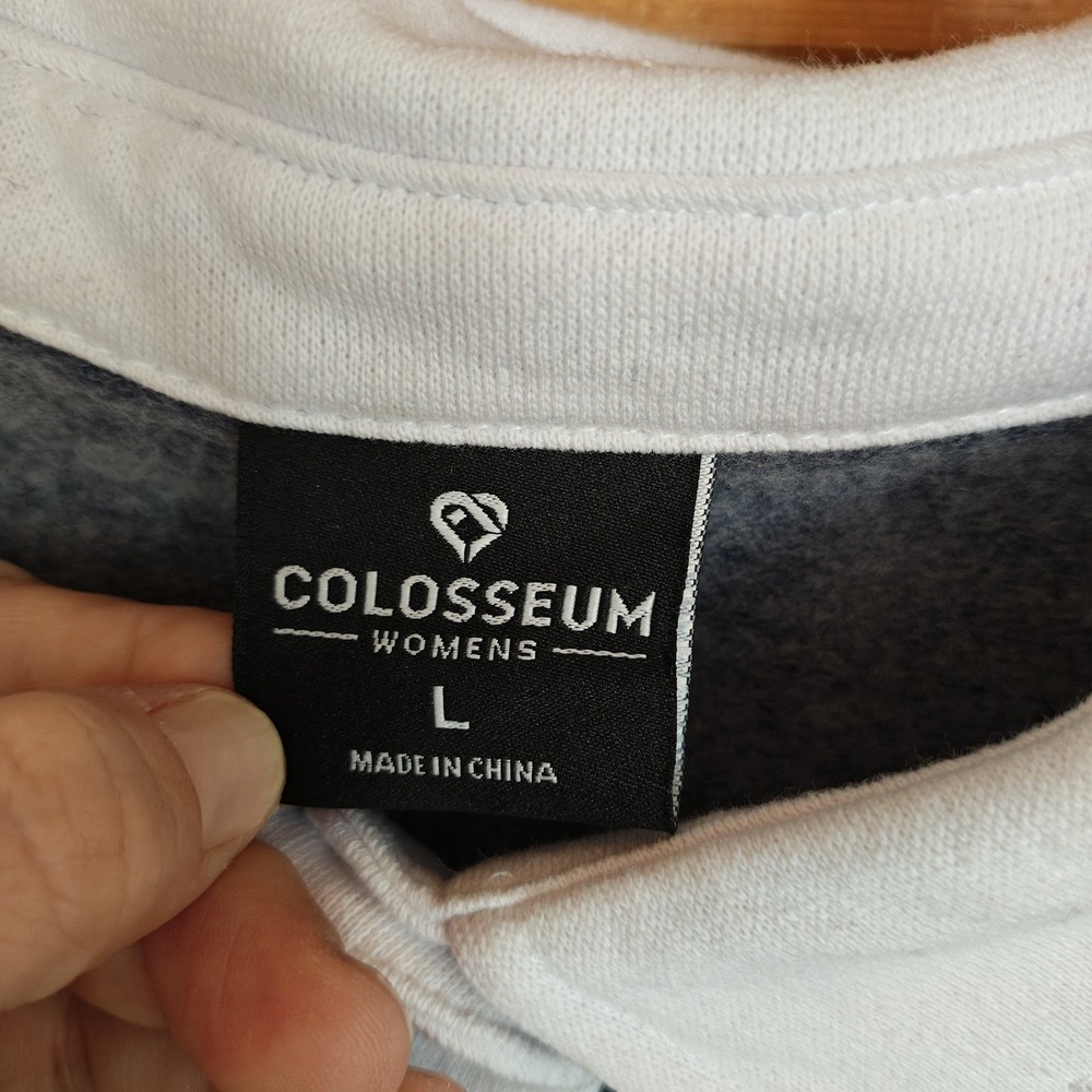 NWT Auburn Tigers AU Colosseum Collar Crop Top Collegiate Fan Shirt Relaxed Sz L - Picture 3 of 9